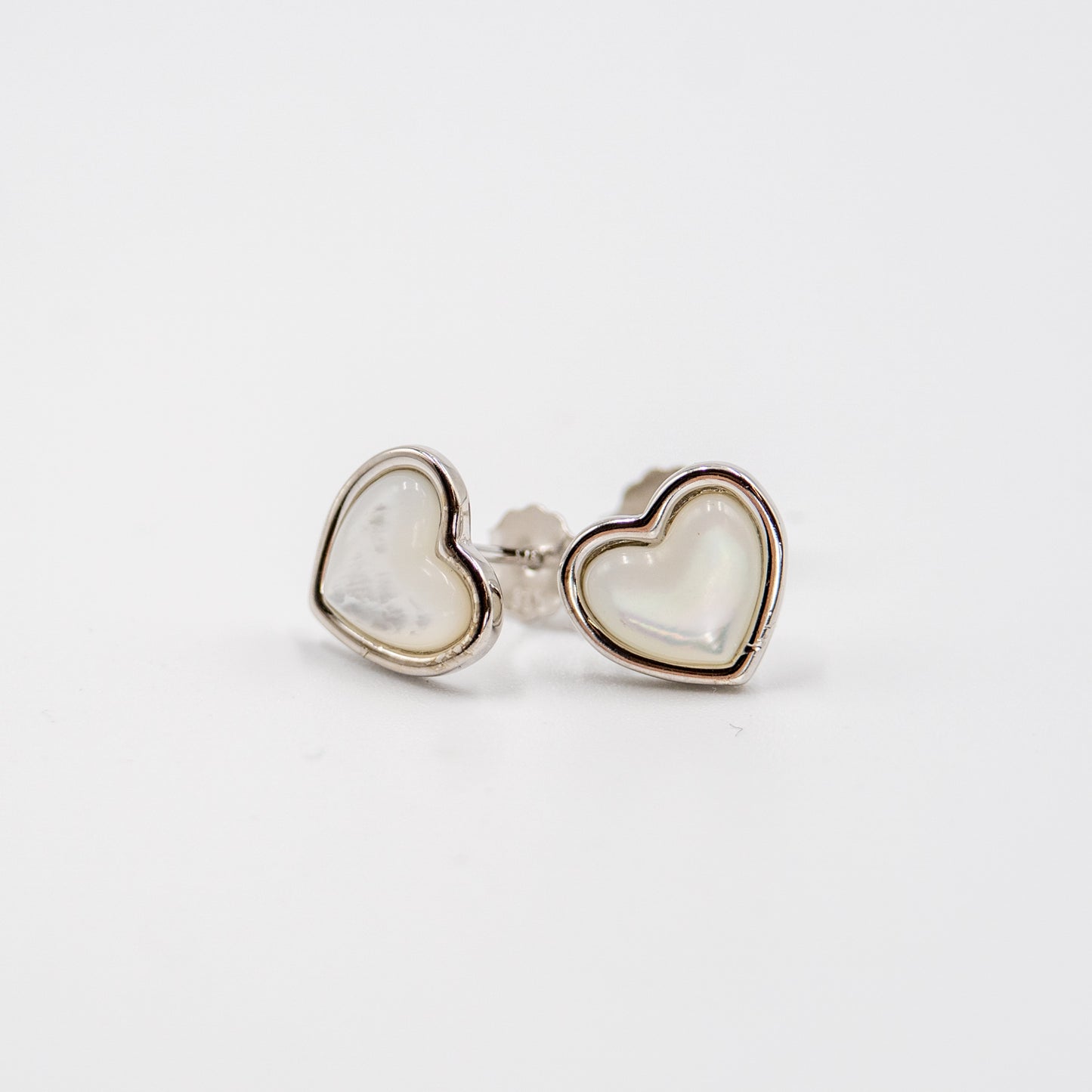 DK-925-170 sterling silver earrings with mother of pearl