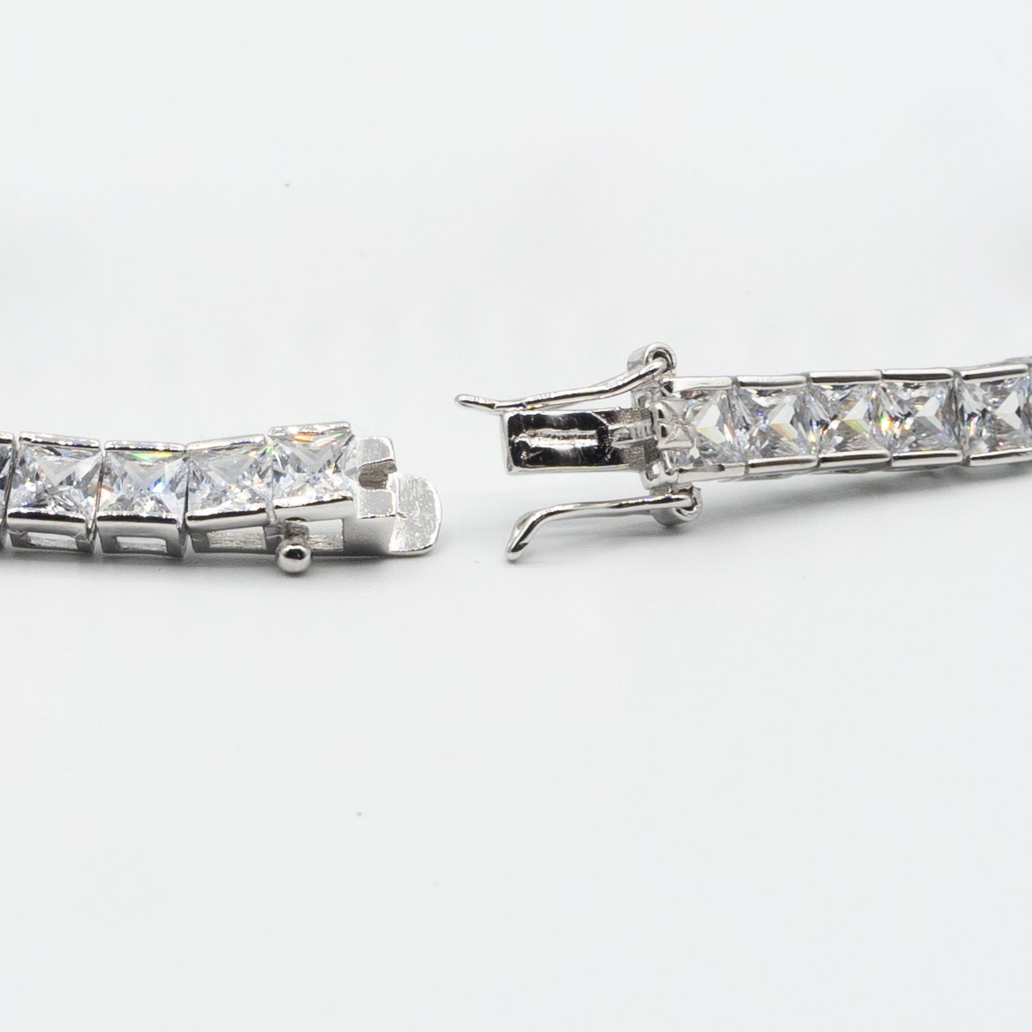 EMMA - sterling silver Square bracelet.
