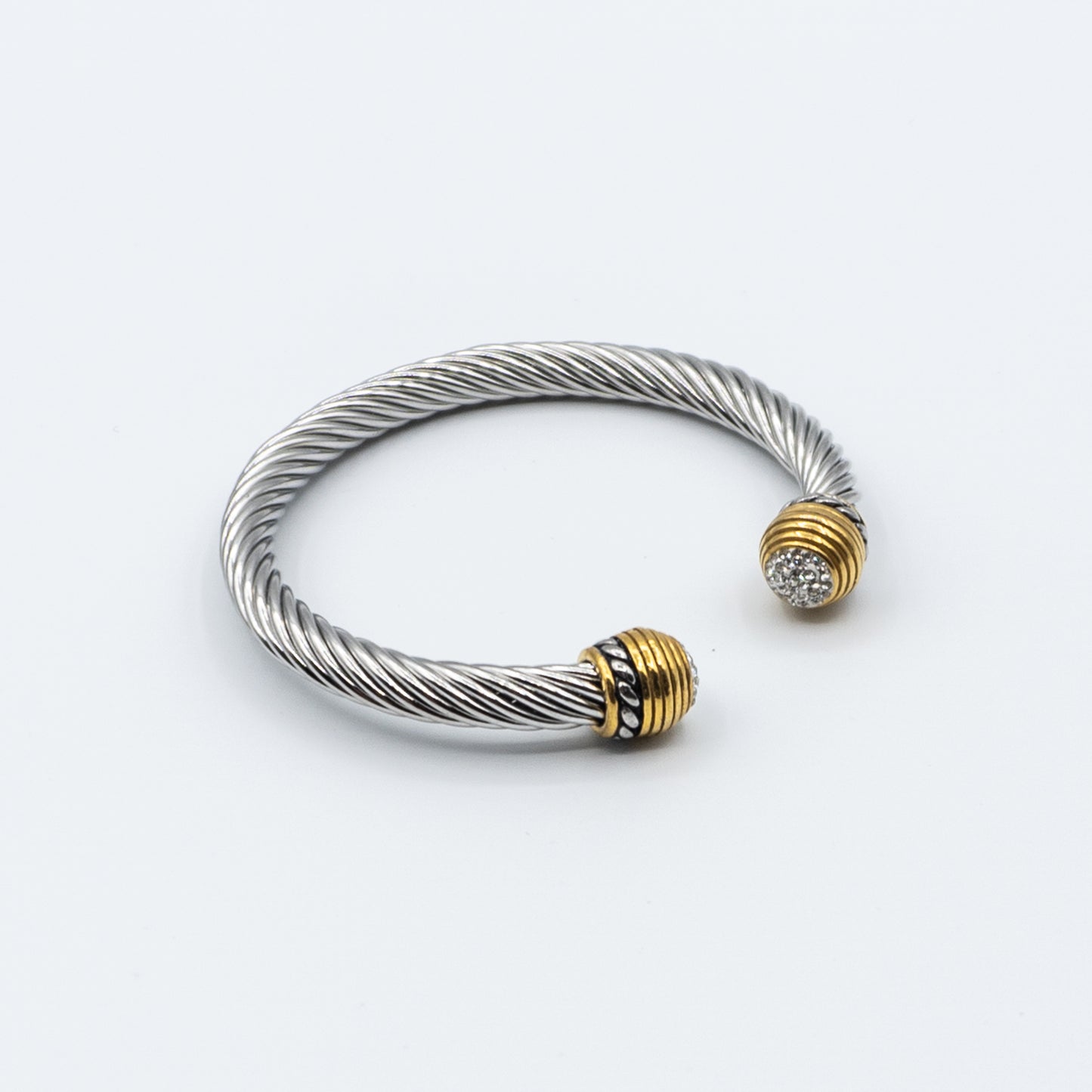 GIA - stainless steel cable bangle