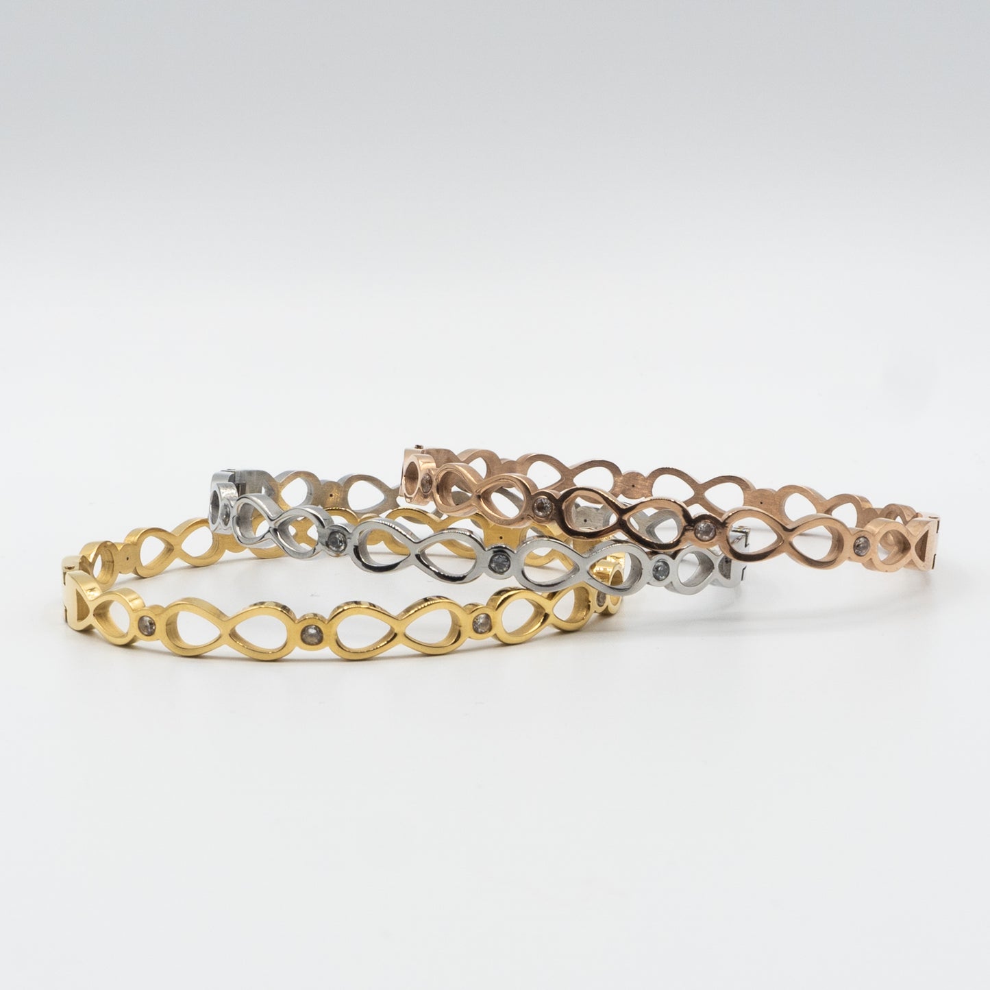 NATALIE - stainless steel infinity bangle