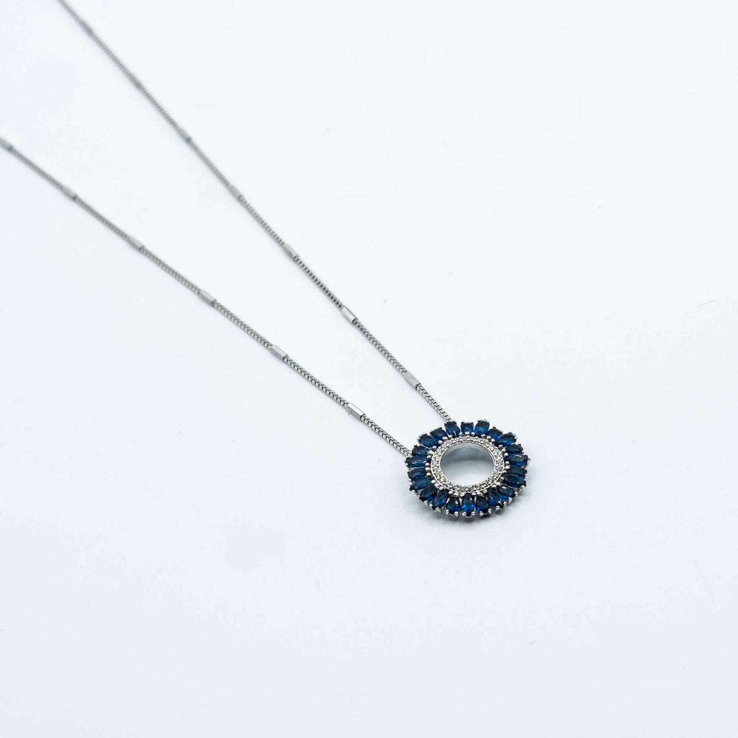 DK-925-454 circle of friendship necklace