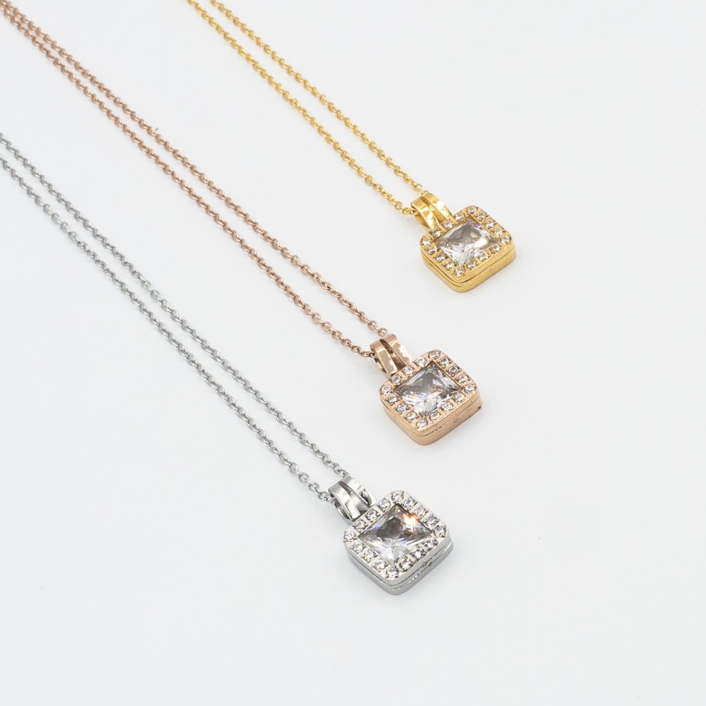 AYLA - stainless steel square necklace