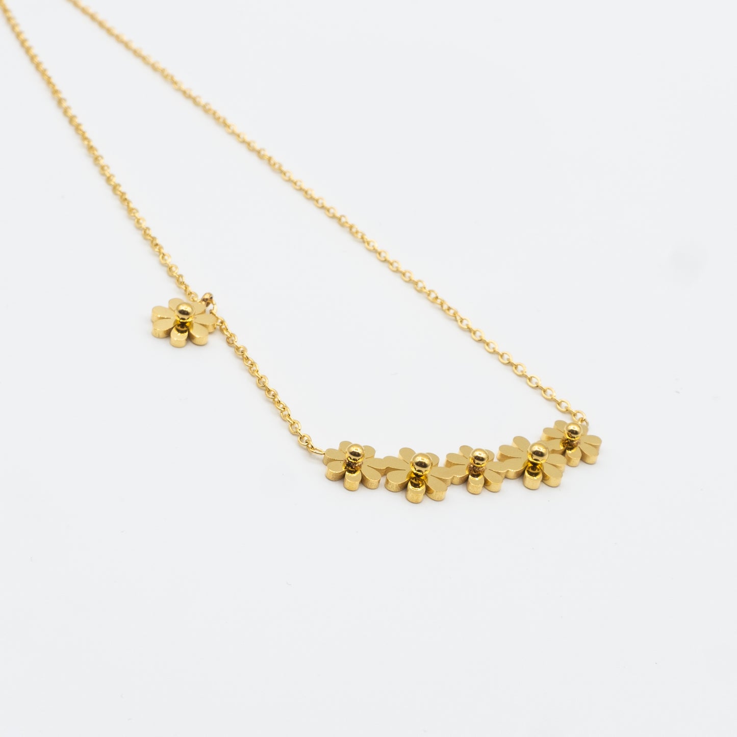 NAVAEH - stainless Stella flower necklace