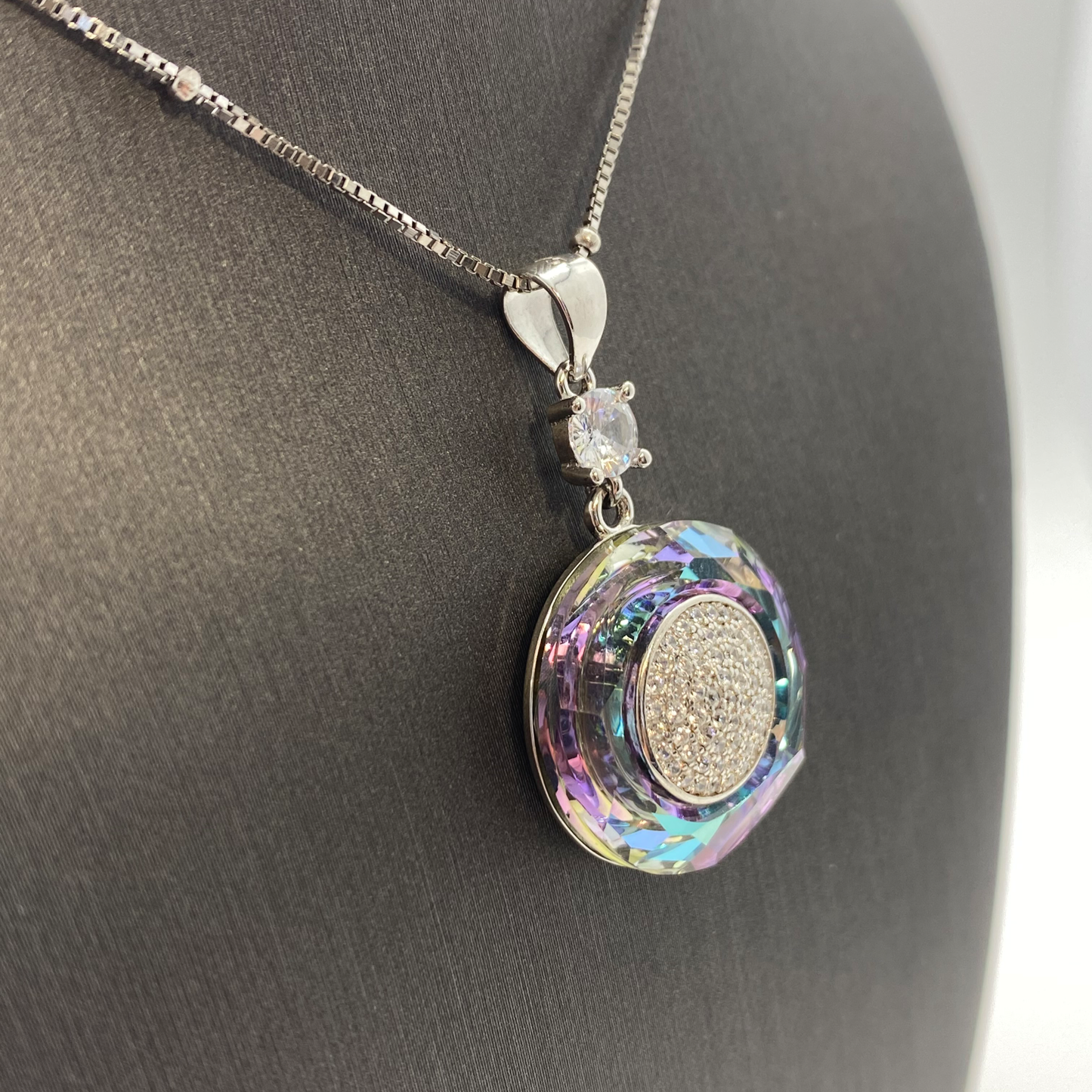 LEXIE -Stunning Swarovski Crystal round necklace