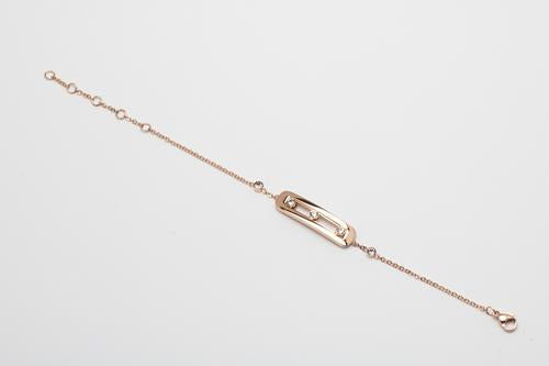 Stainless steel adjustable bracelet with 3 crystals.