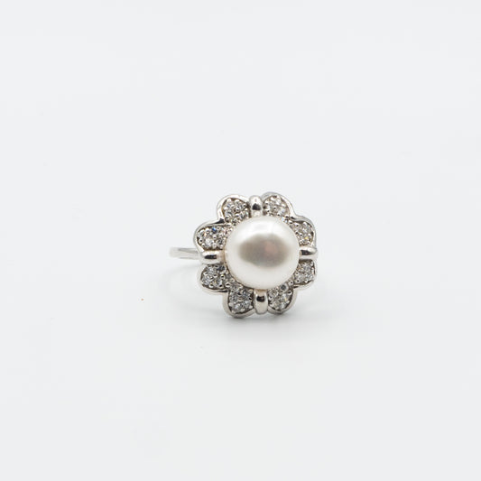 AYALA- sterling silver with a fresh water pearl