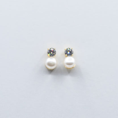 DK-925-144 sterling silver pearl studs with CZ