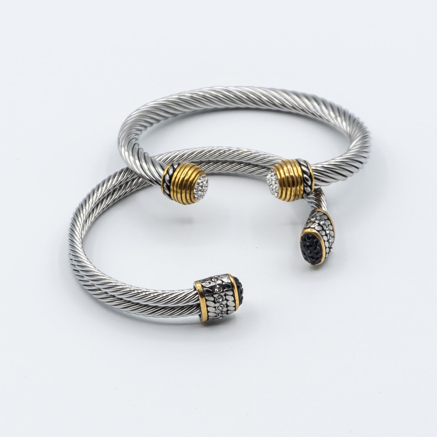 GIA - stainless steel cable bangle