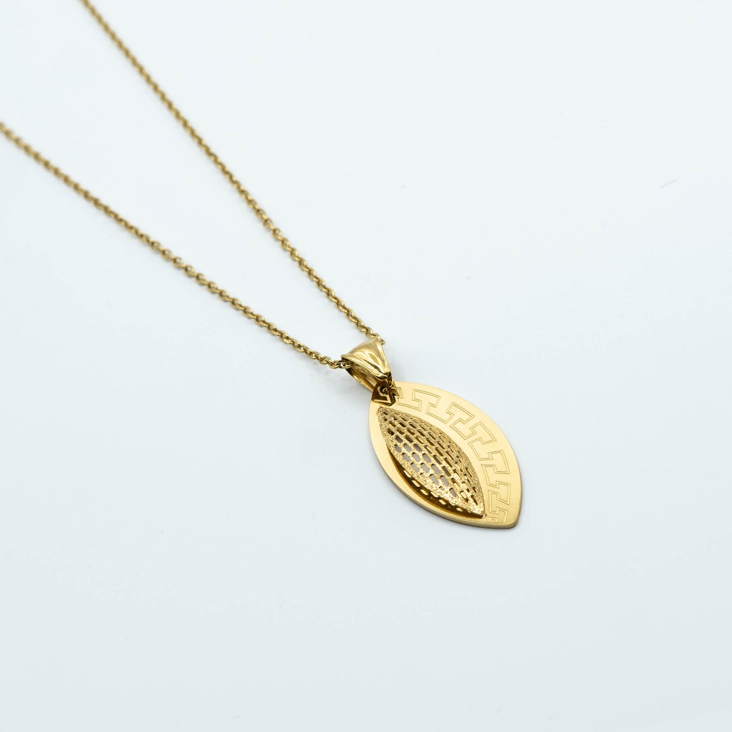 VERA - stainless steel gold tone necklace