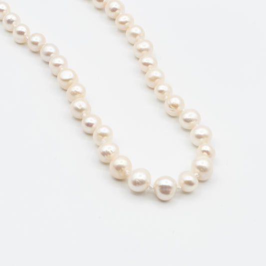 CAMILLE - fresh water pearl necklace