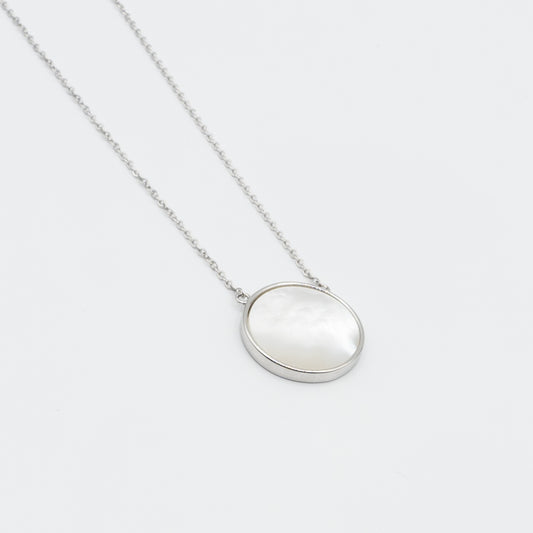 SUMMER- sterling silver necklace with mother of pearl
