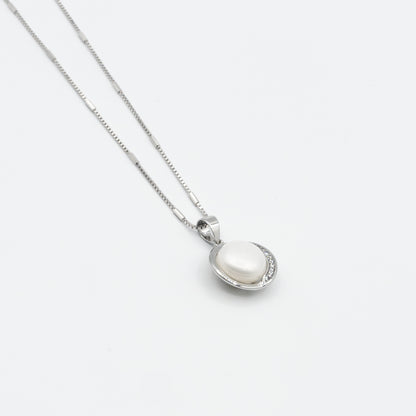 SIENNA- sterling silver fresh water pearl necklace