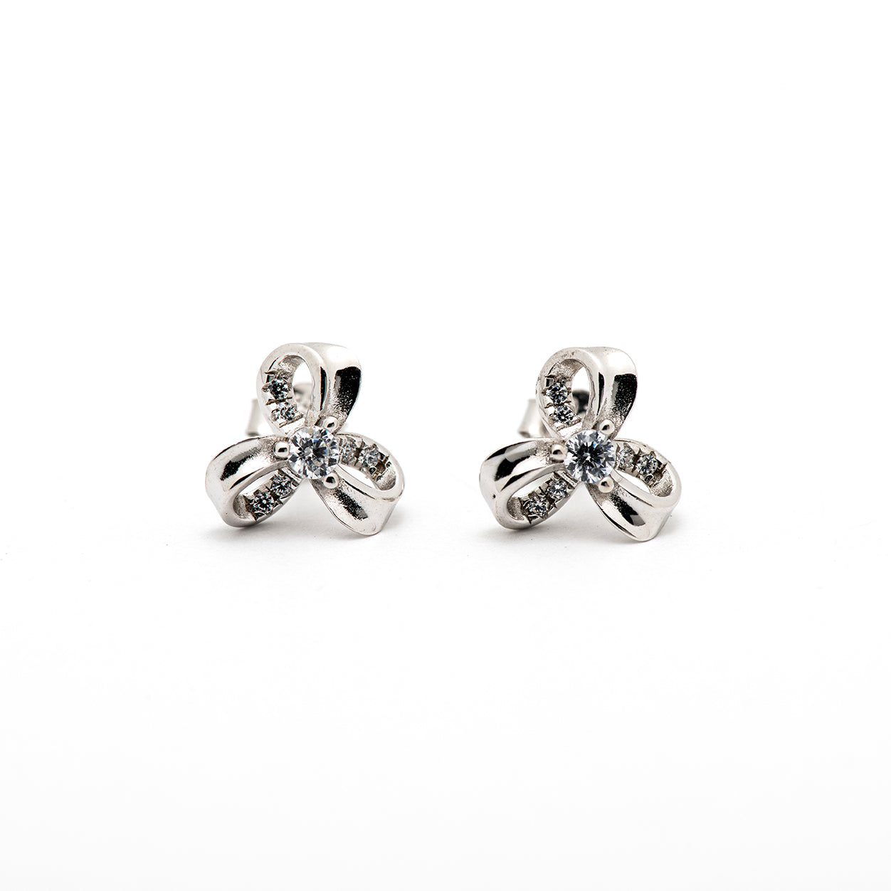 DK-925-114 sterling silver flower earrings
